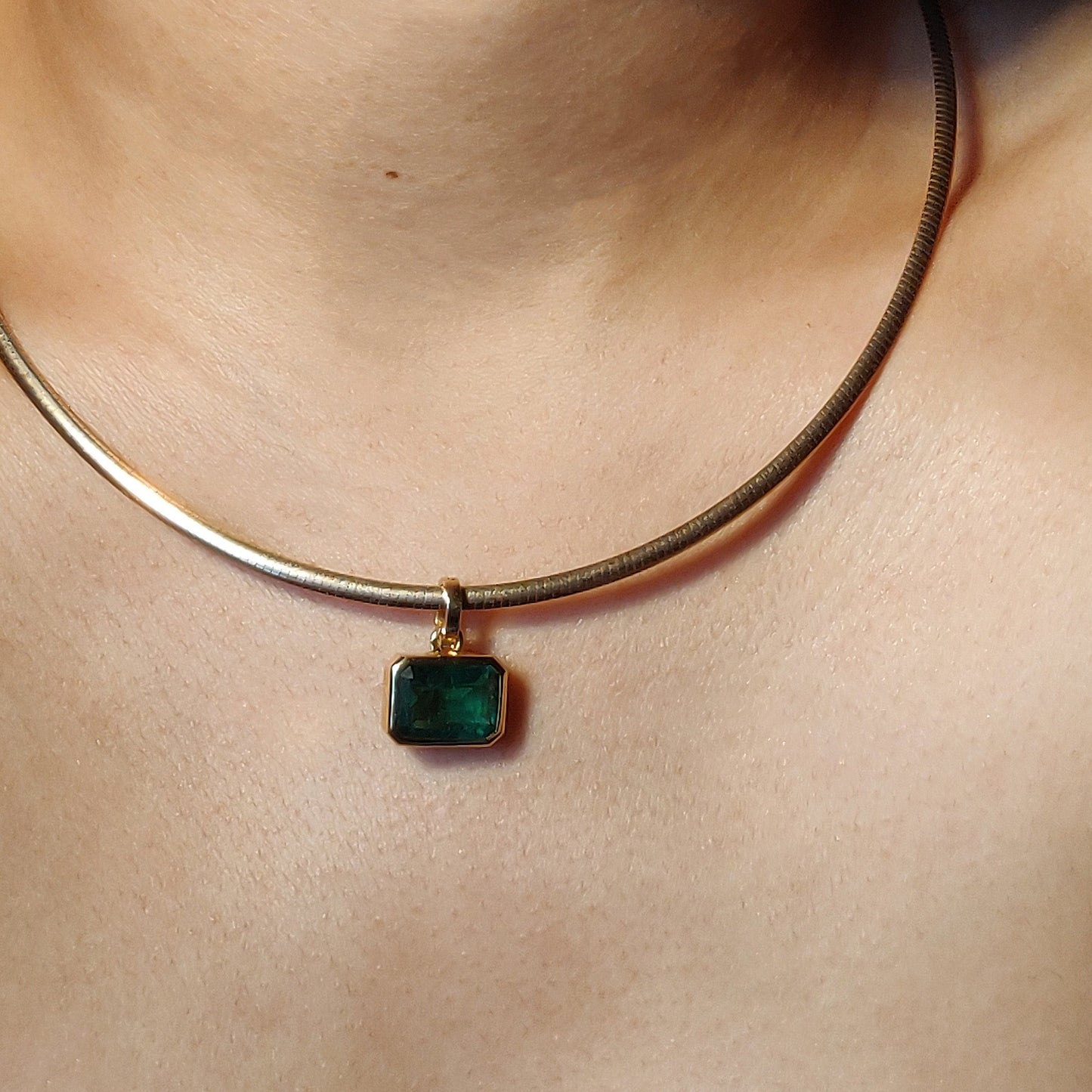 Arc Collar Necklace