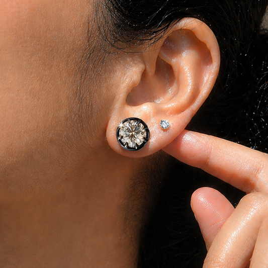 Carbon Halo Studs