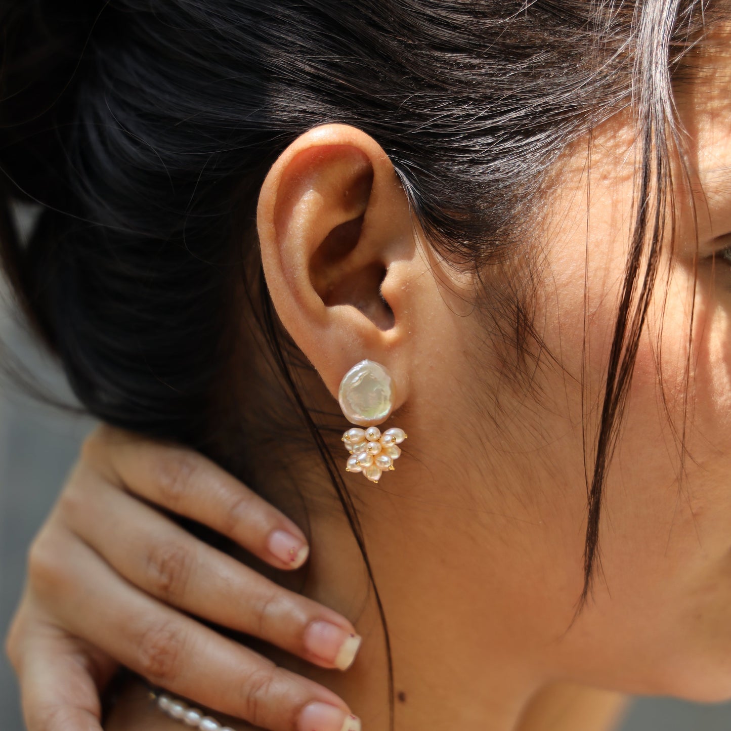 Blume Pearl Studs