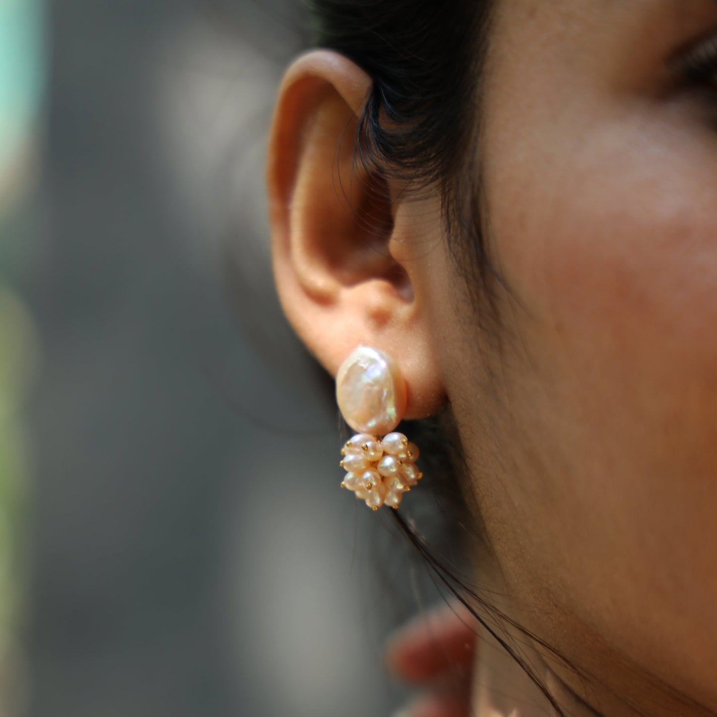 Blume Pearl Studs