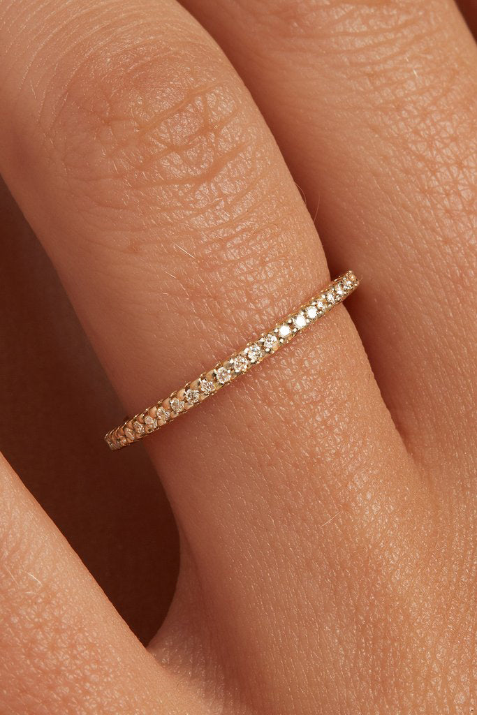 Pavé Diamond Half Eternity Band (0.25ct)