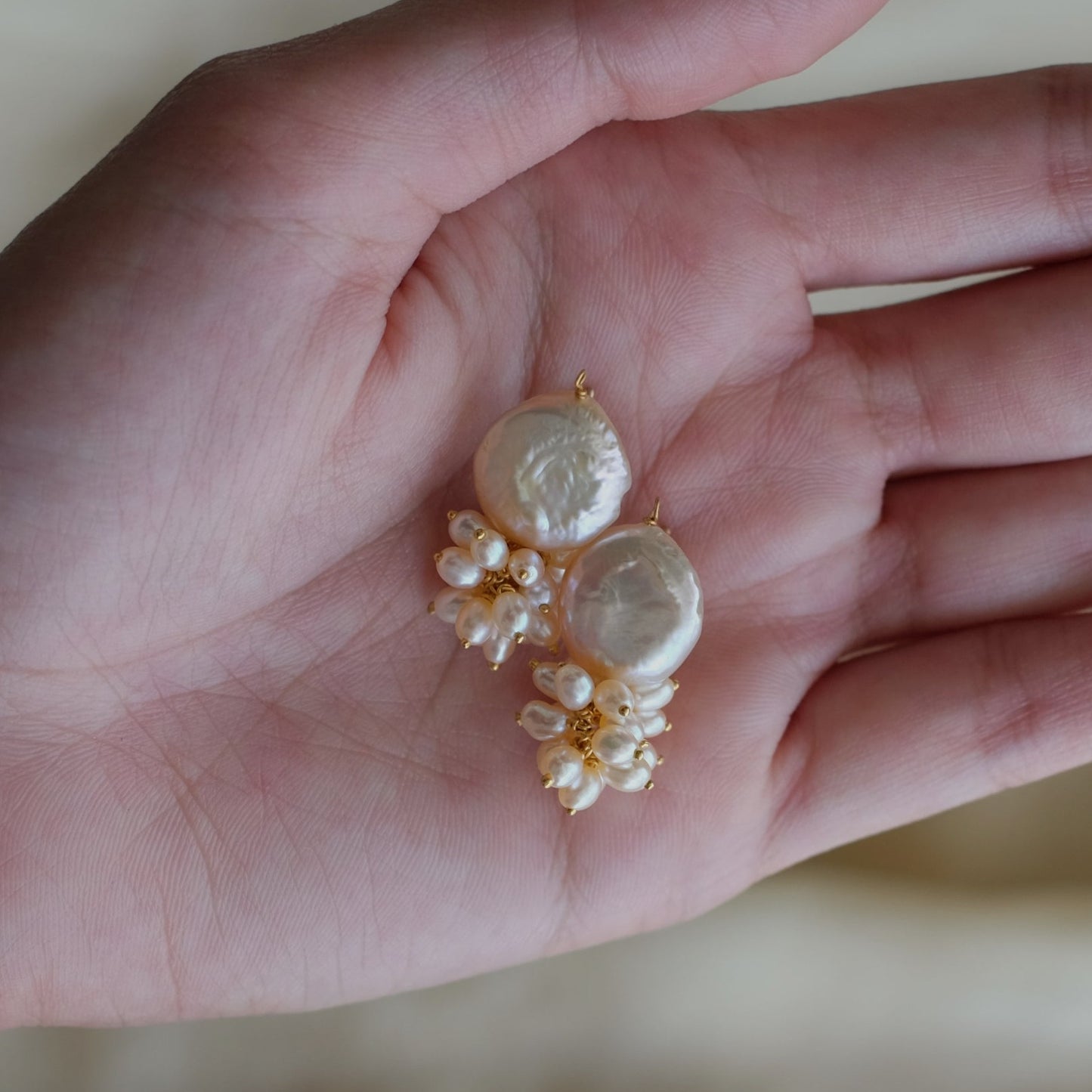 Blume Pearl Studs
