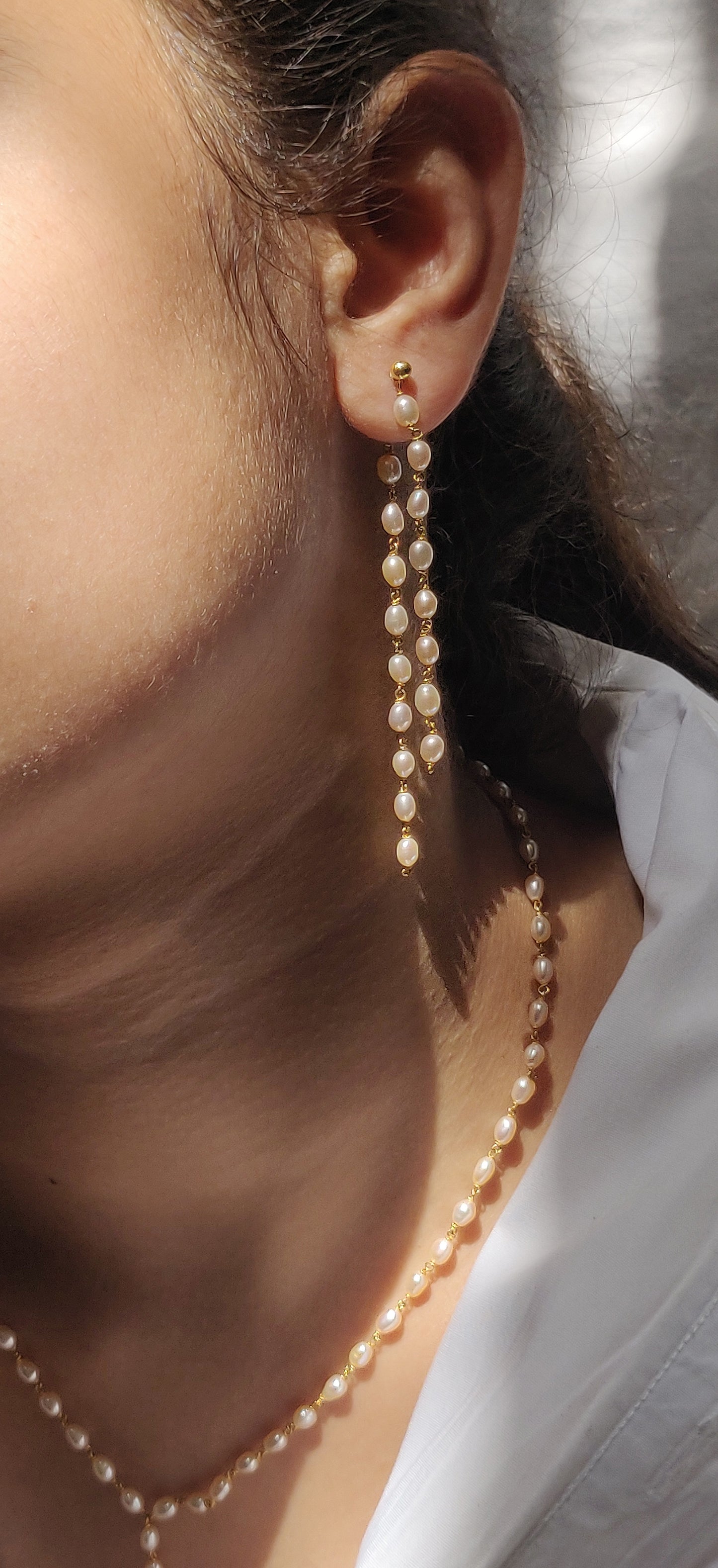 Link Pearl Earrings