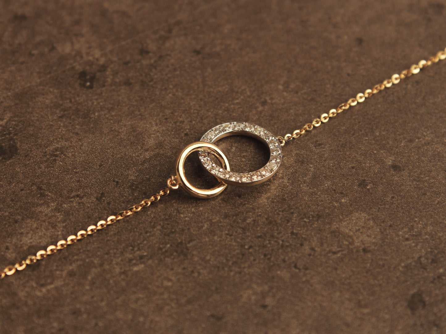 Interlocking Circles Diamond Bracelet
