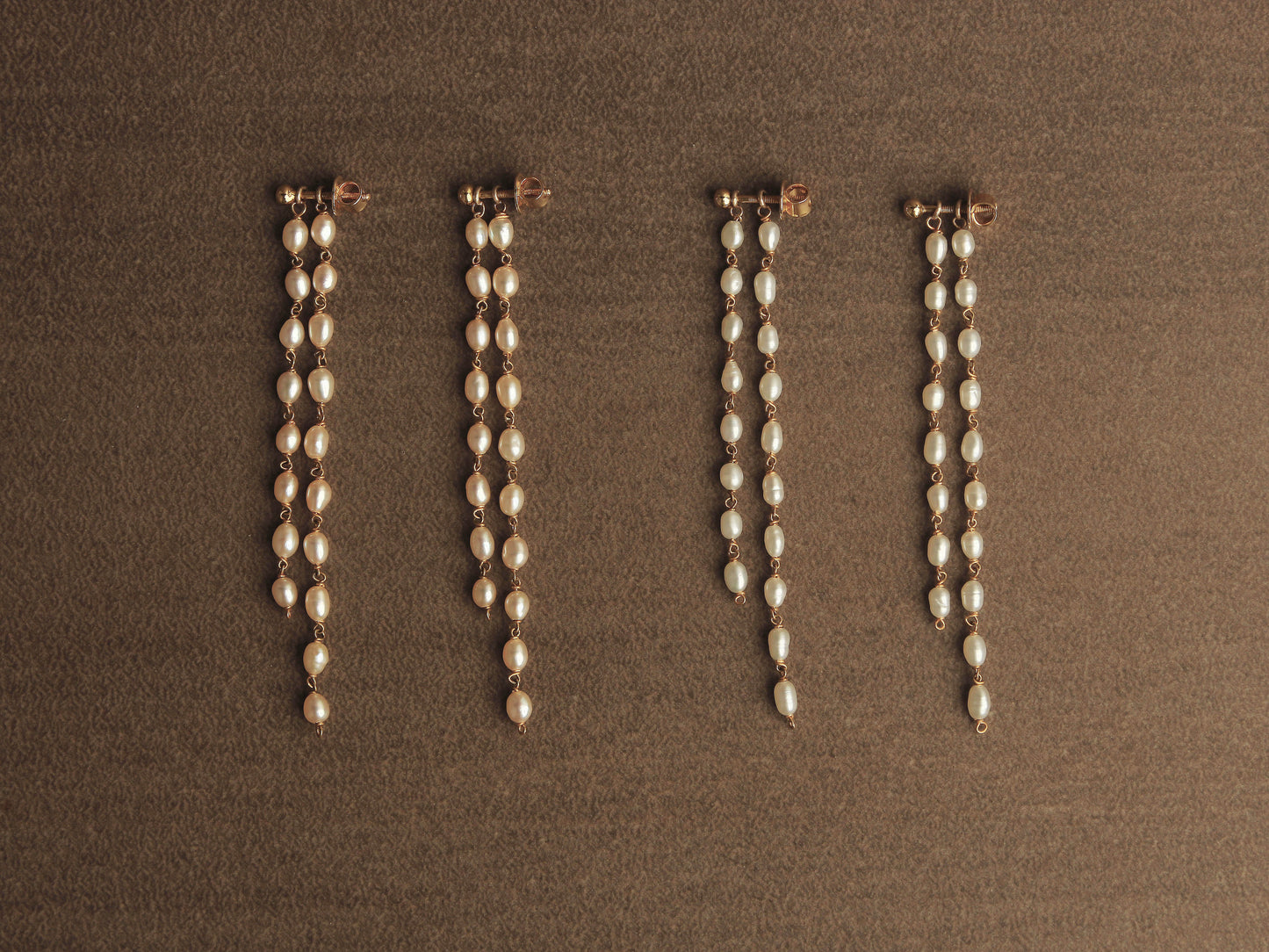 Link Pearl Earrings