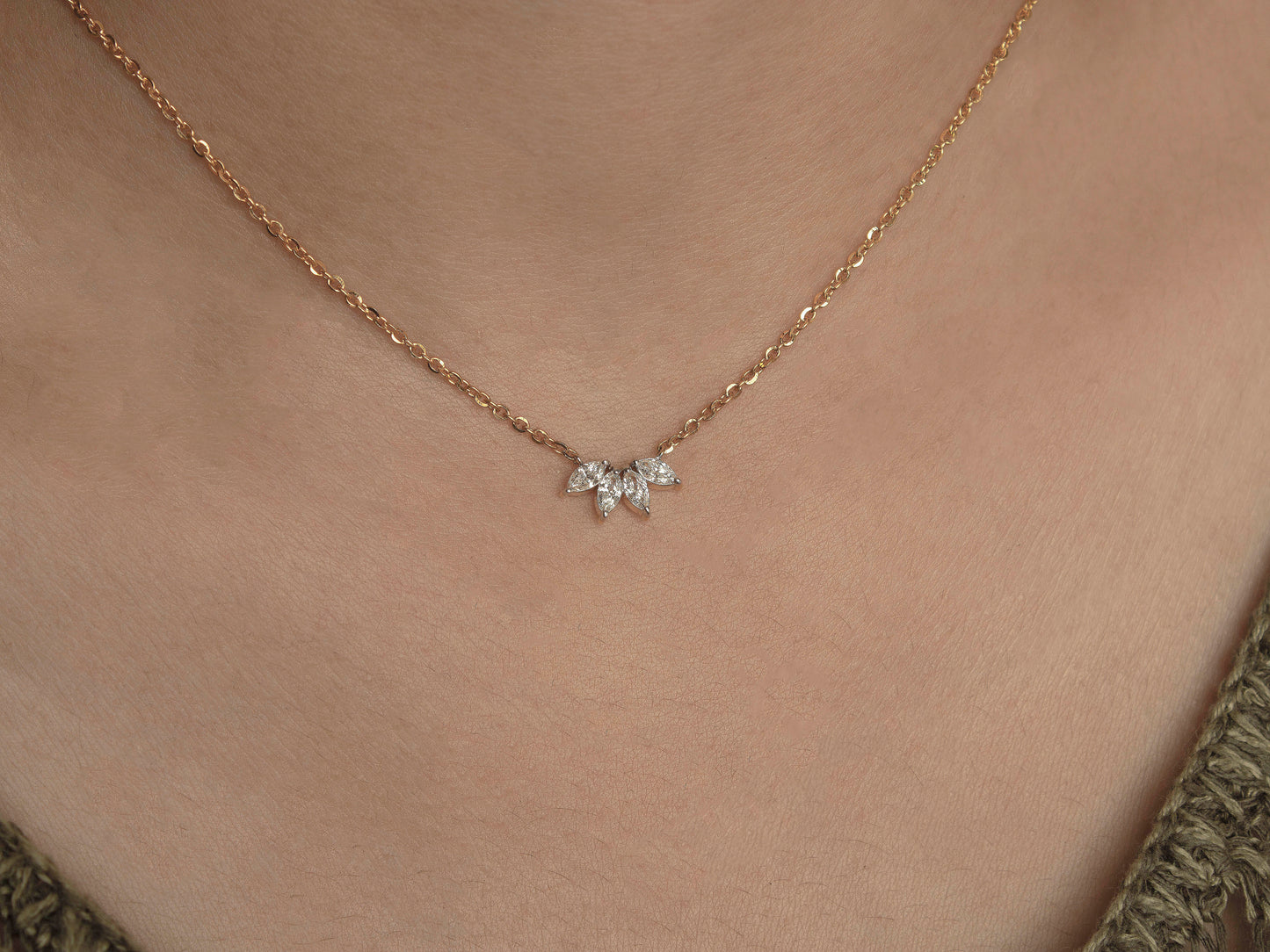 Lotus diamond necklace