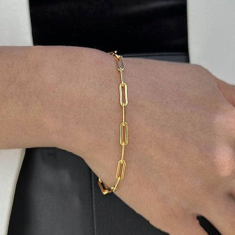 Paperclip link chain bracelet