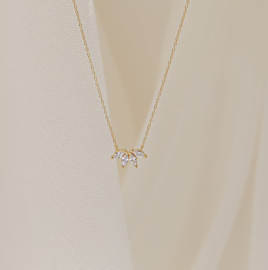 Lotus diamond necklace
