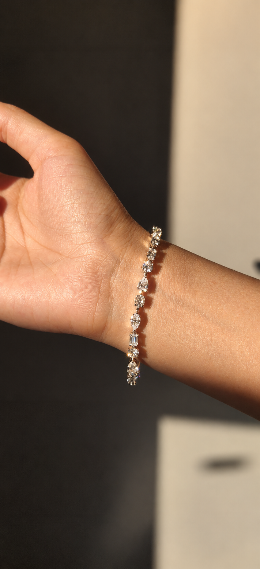 Multi-shape diamond tennis bracelet (6.5ct)