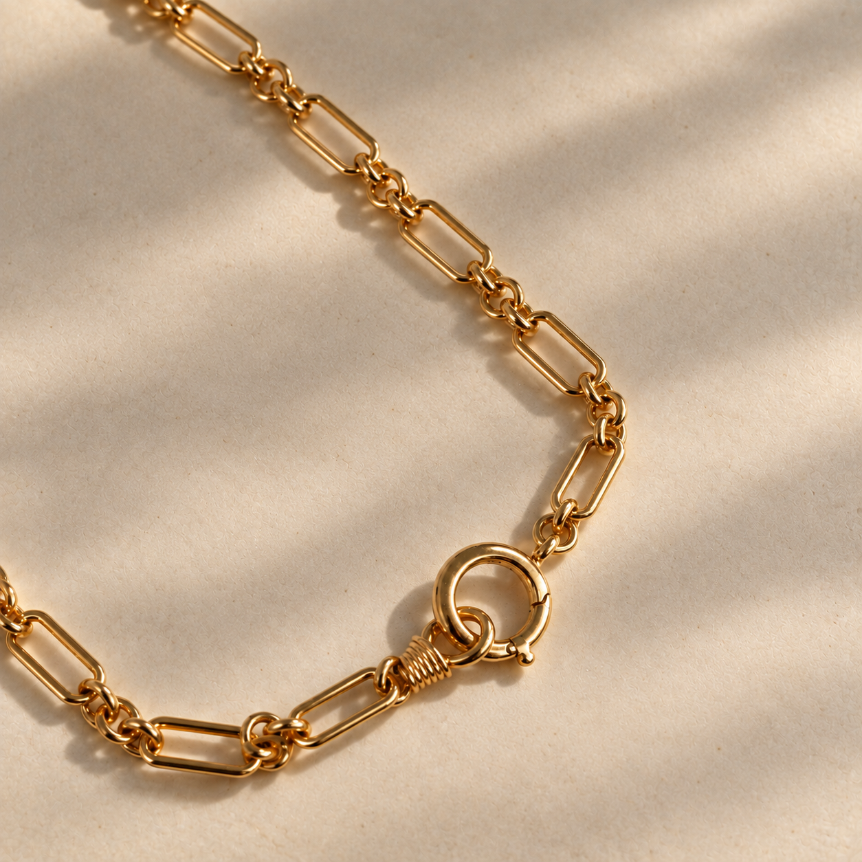Link and Loop Chain
