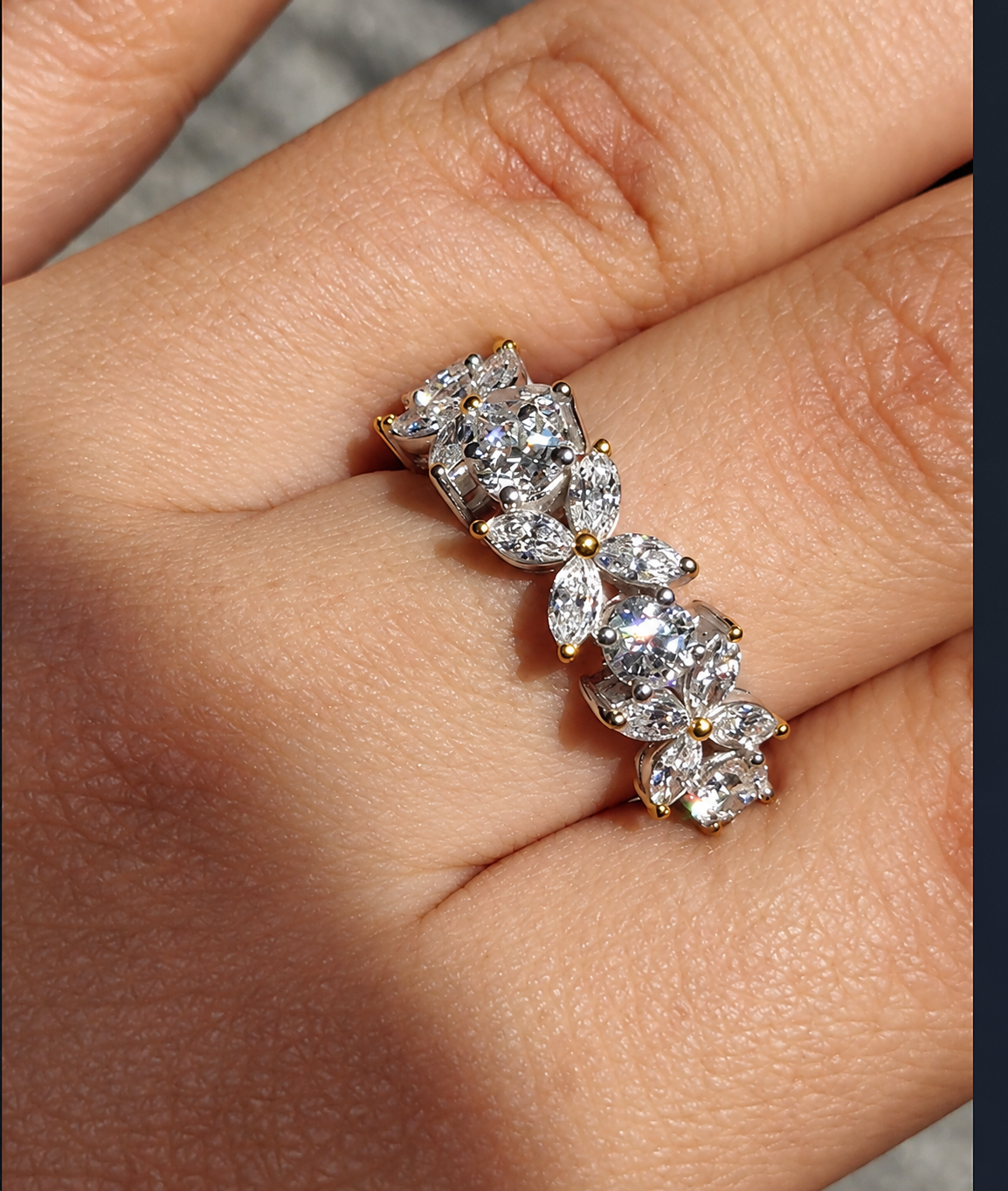 Selene Ring
