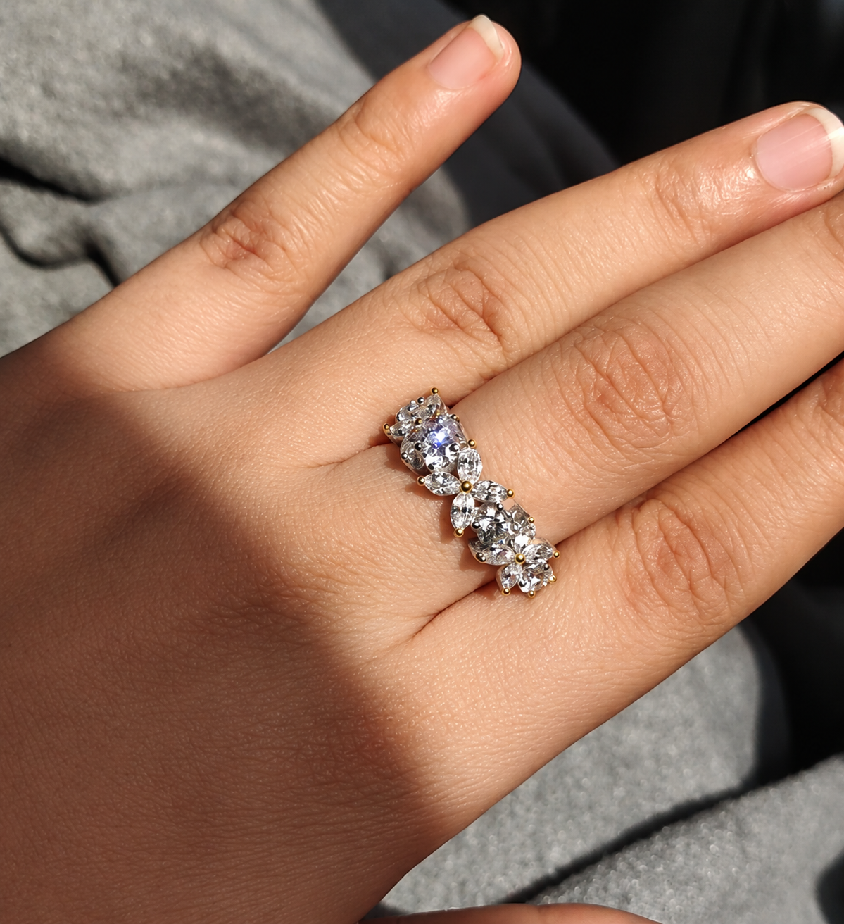 Selene Ring