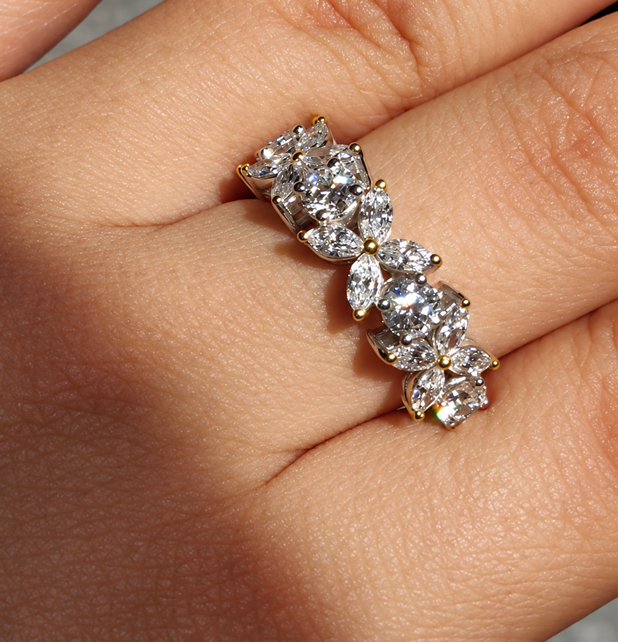 Selene Ring