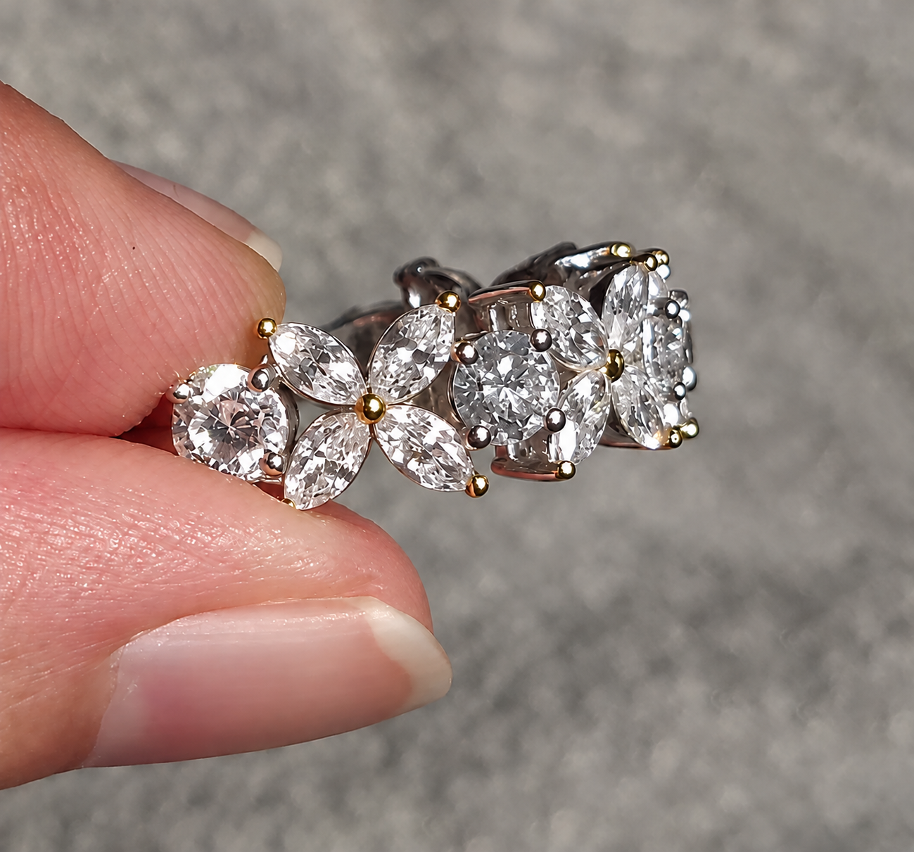 Selene Ring