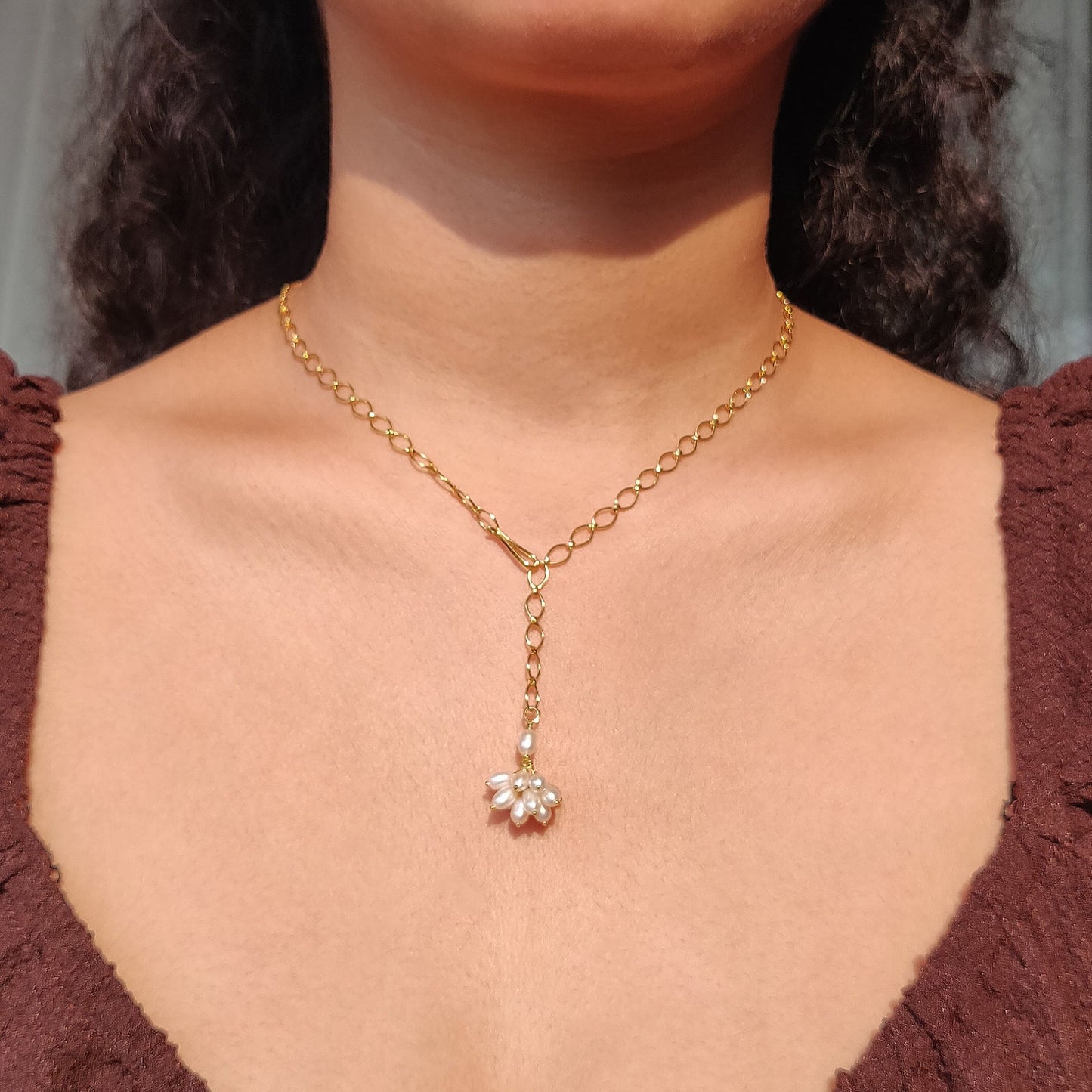 Glided Blume Necklace