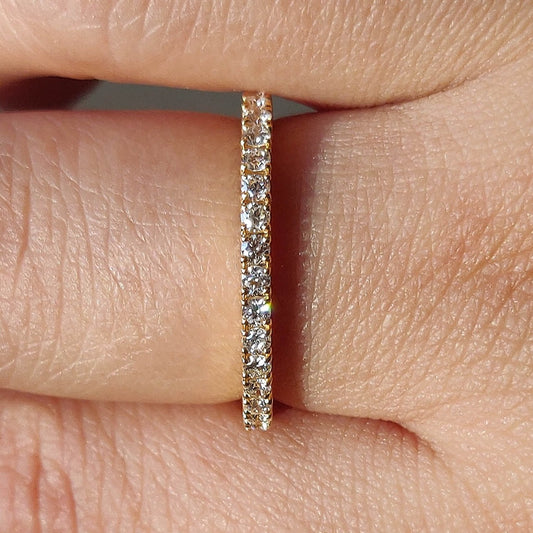 Pavé Diamond Half Eternity Band (0.32ct)