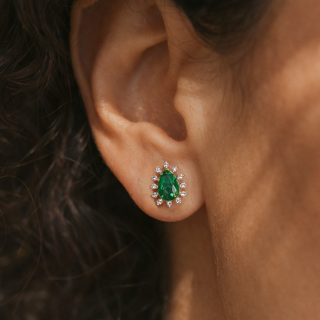 Heera Panna Studs