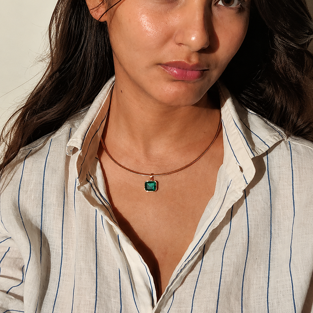 Arc Collar Necklace