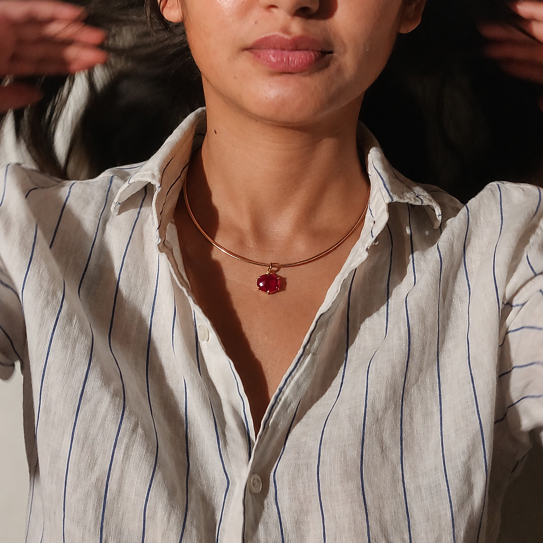 Arc Collar Necklace