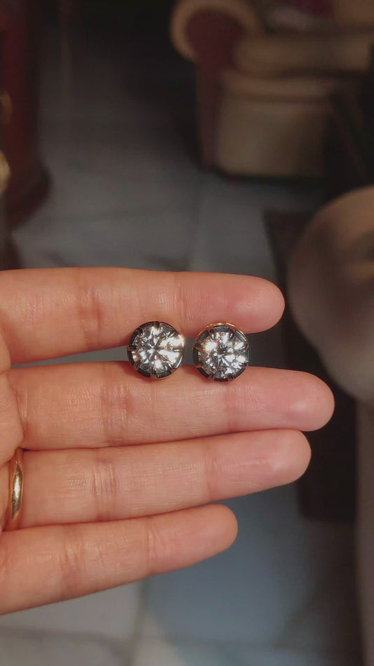 Carbon Halo Studs