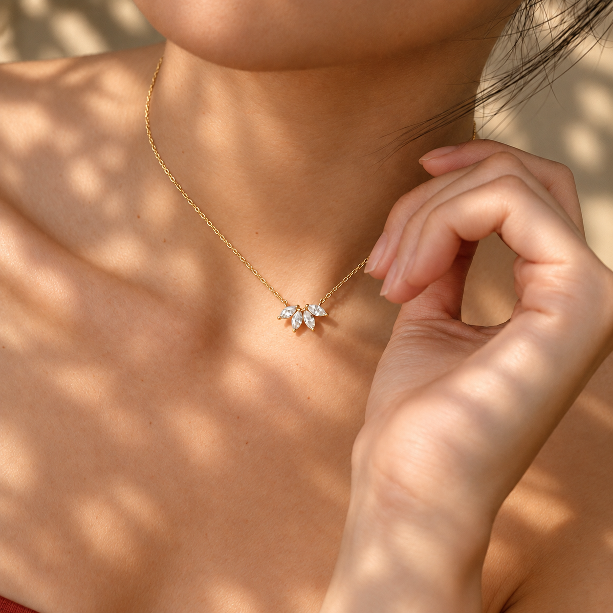 Lotus diamond necklace