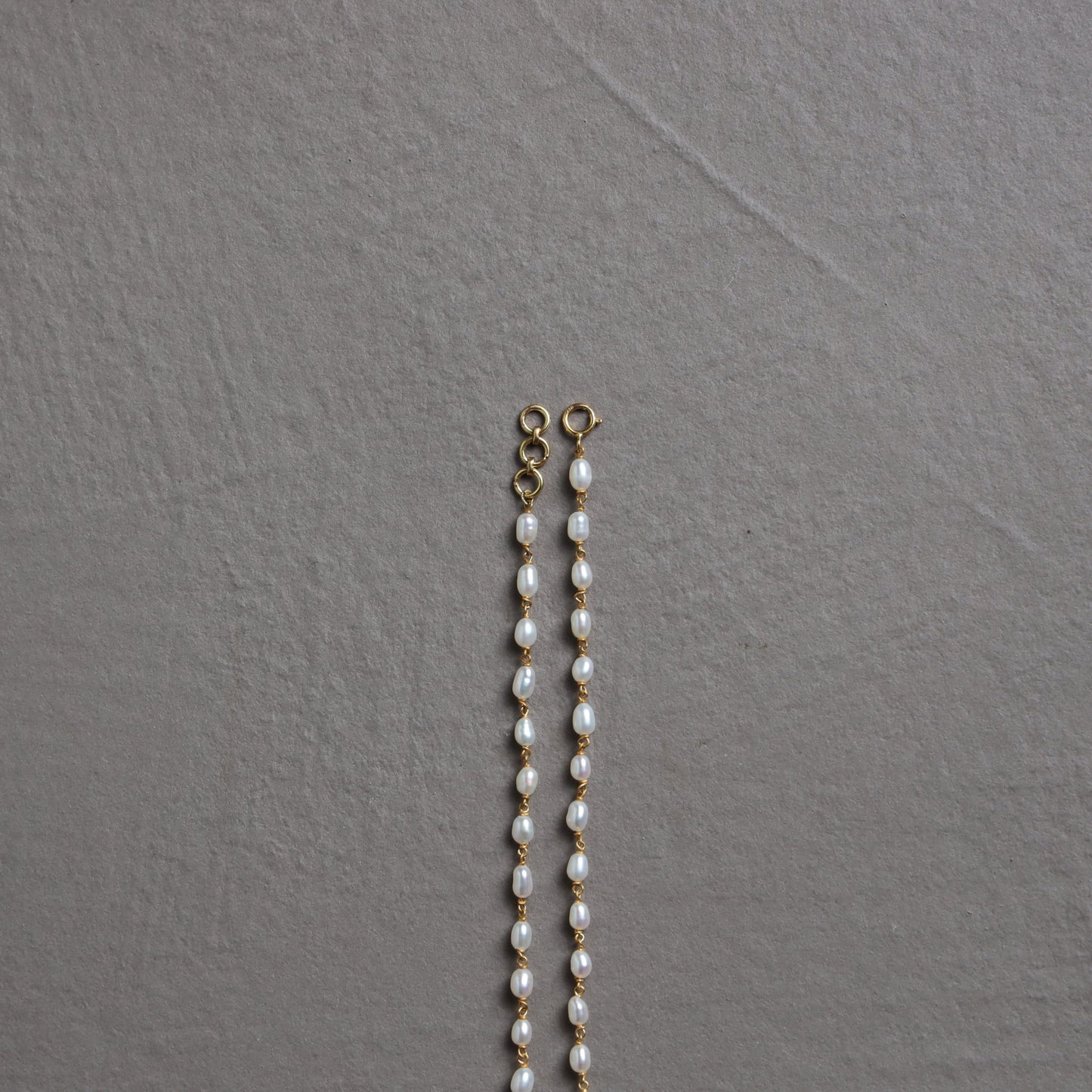 Pearlie Lariat Necklace