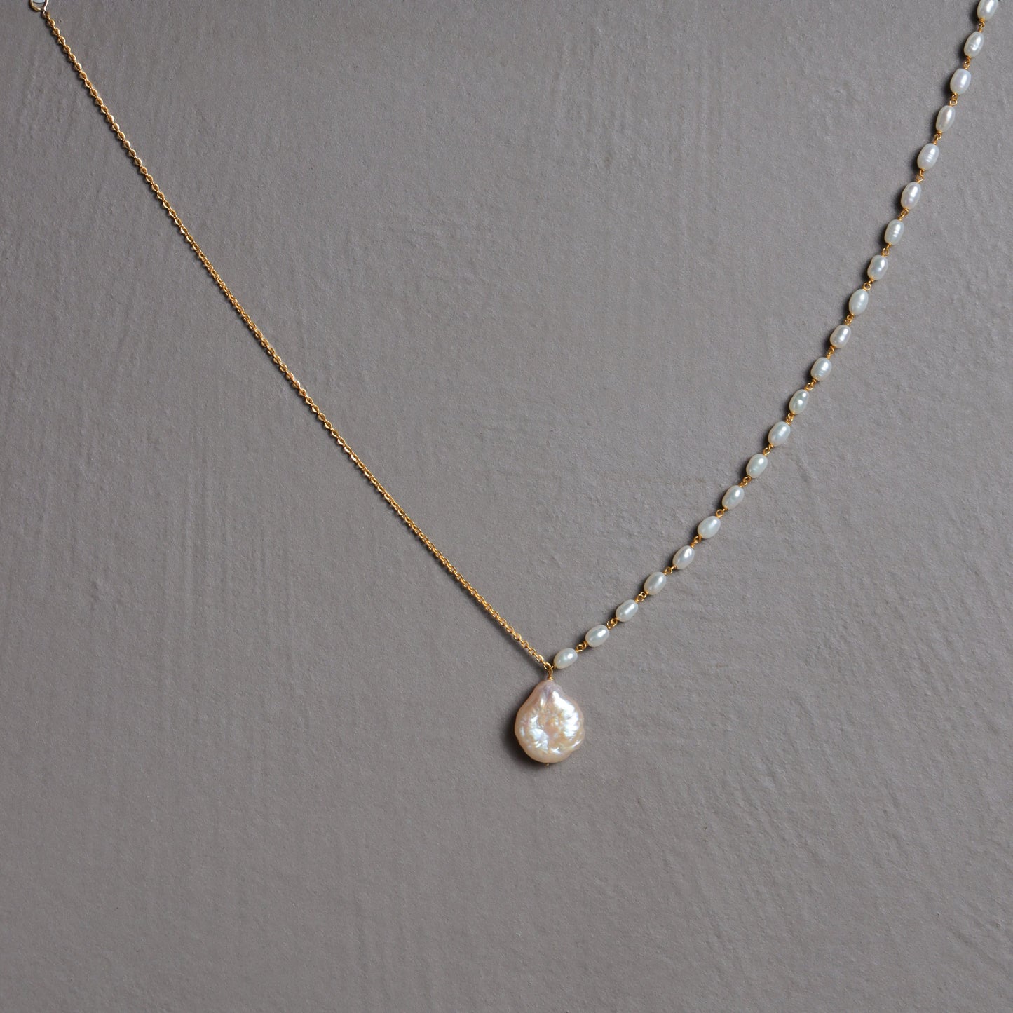 Asymmetrical Chain and Baroque Pearl Necklace