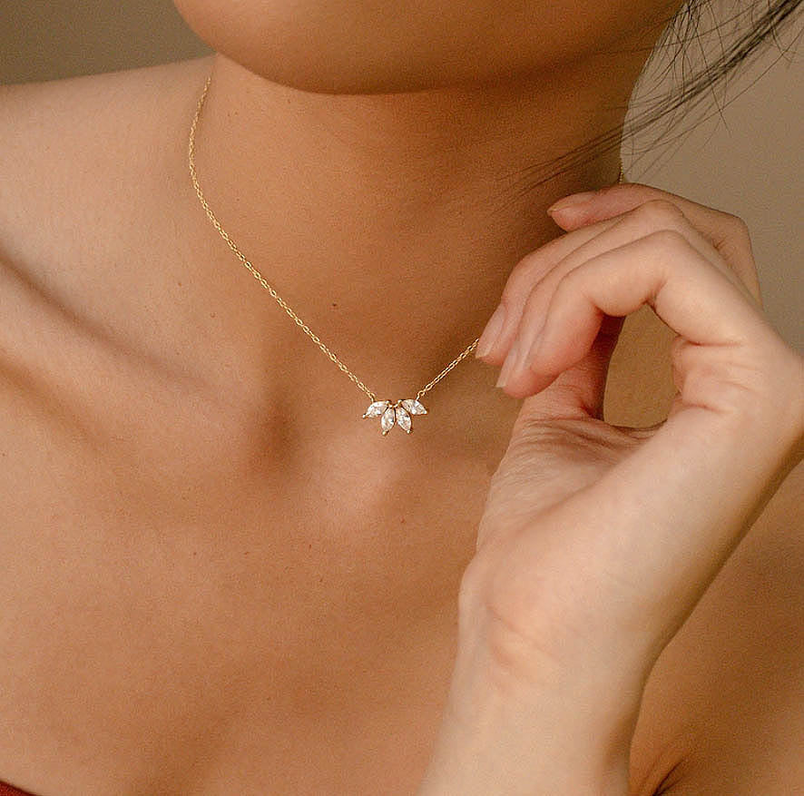 Lotus diamond necklace