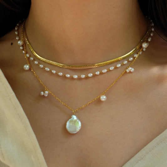 Mismatched Pearl Necklace