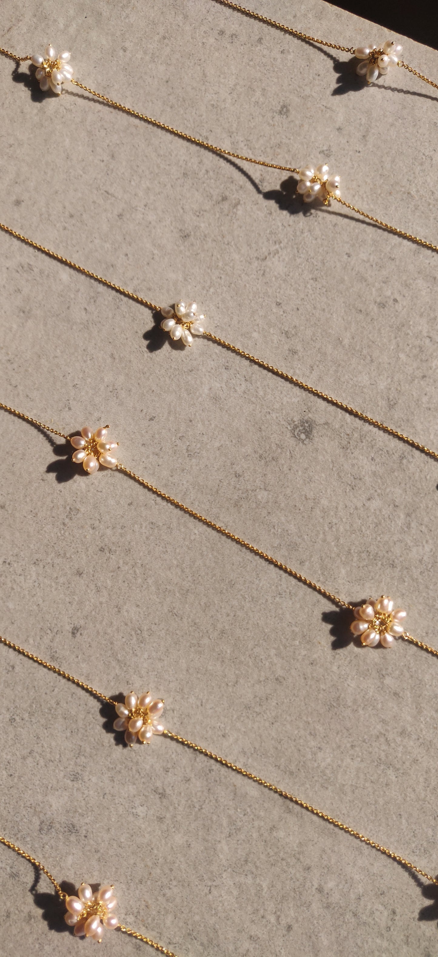 Blume Statement Garland