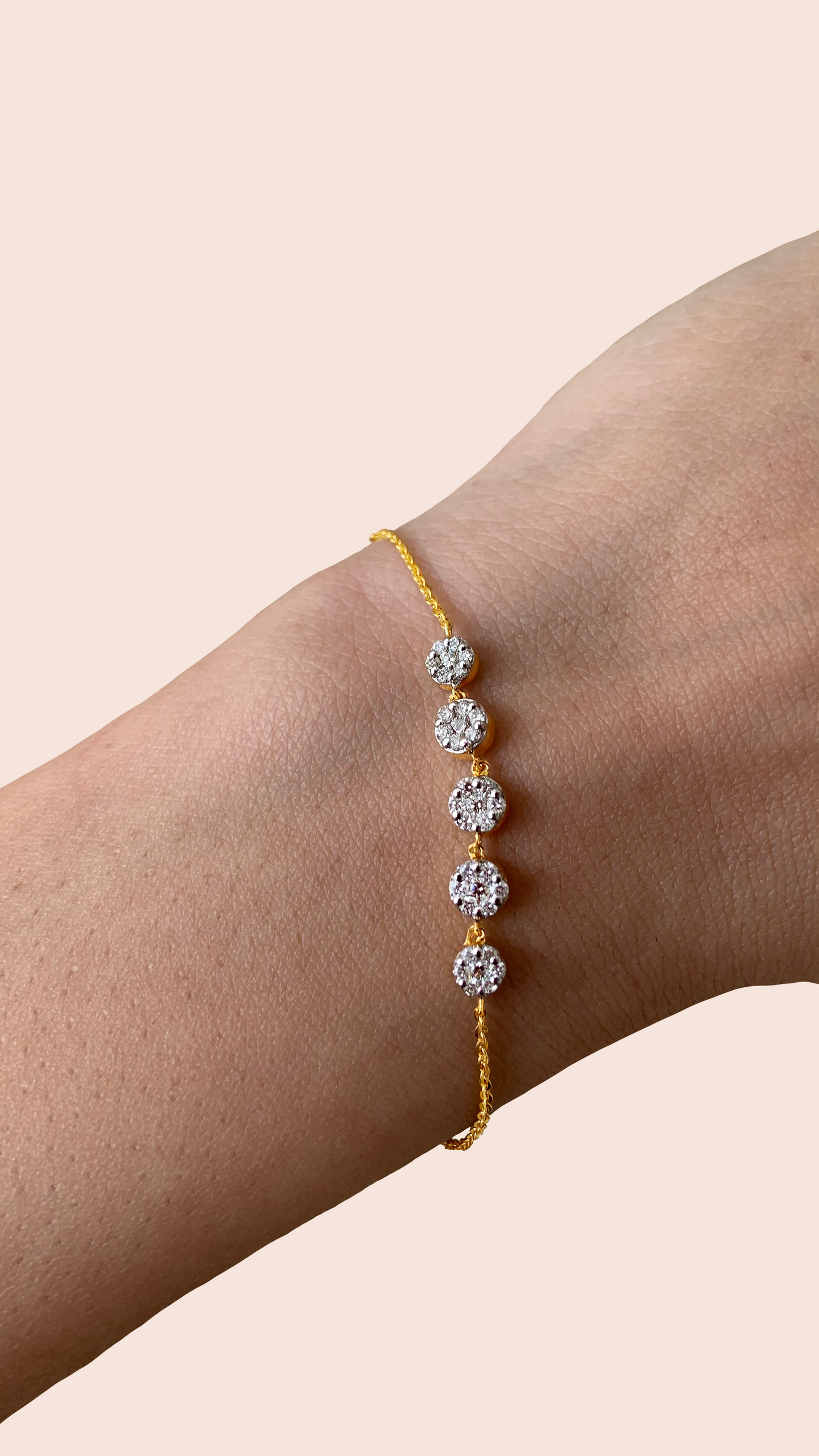 Pavé Diamond Disc Bracelet