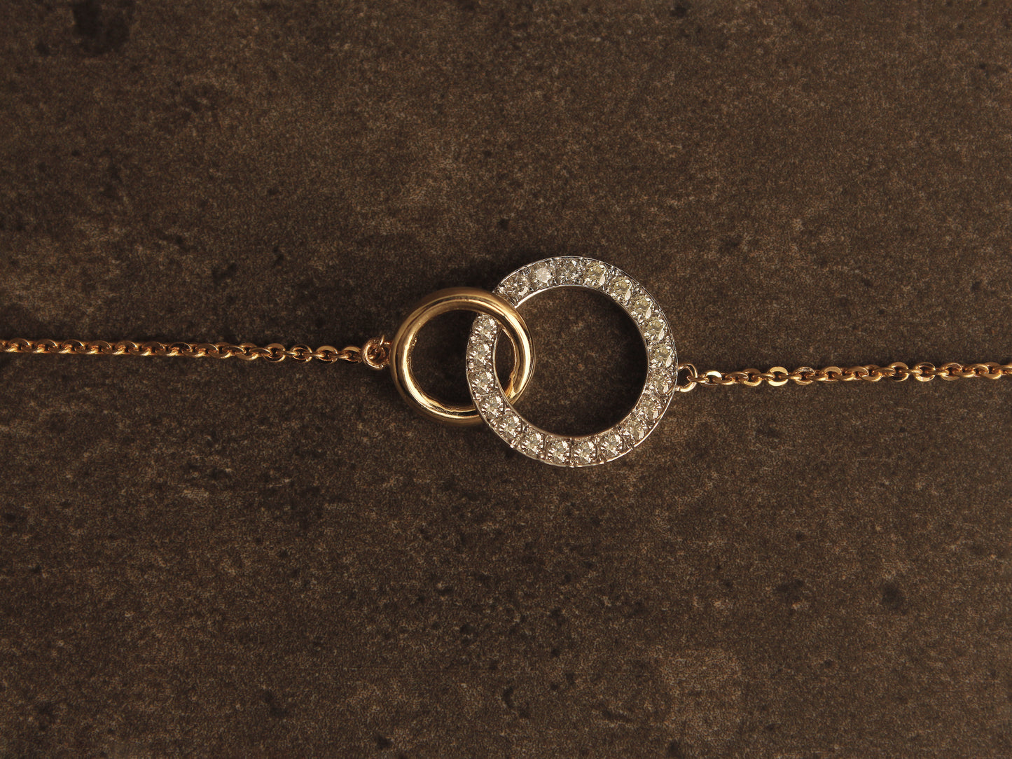 Interlocking Circles Diamond Bracelet