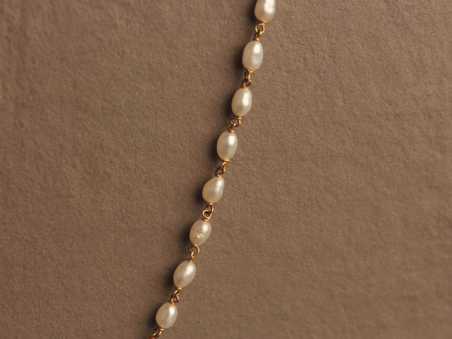 Link Pearl Necklace