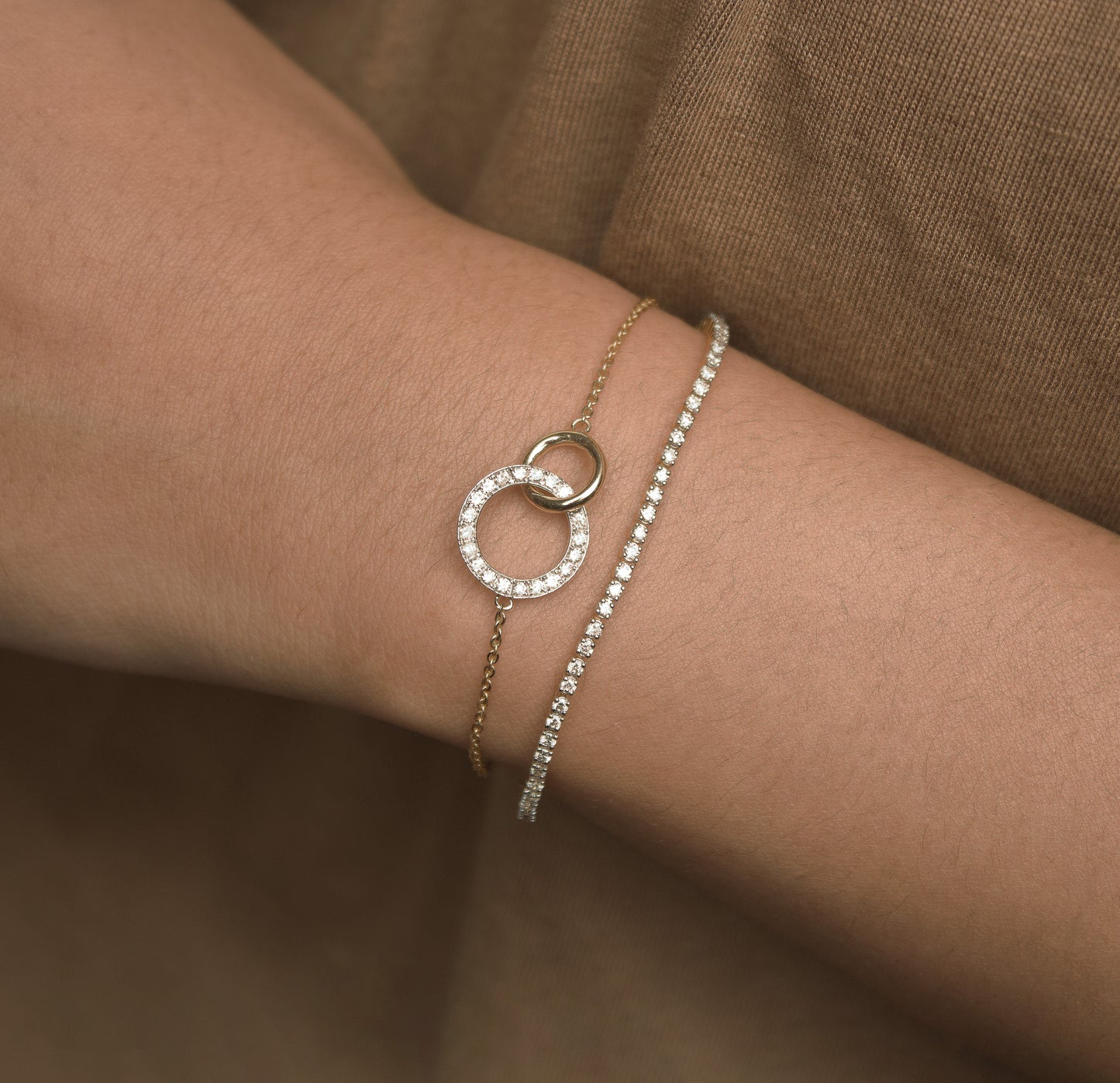 Interlocking Circles Diamond Bracelet