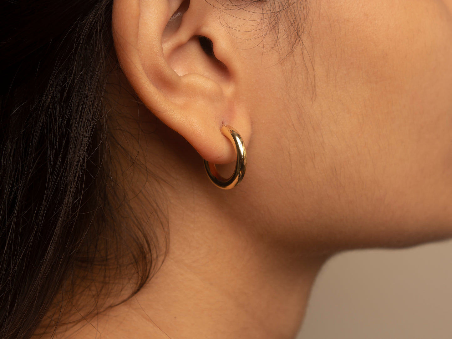 Classic chunky Gold Hoops