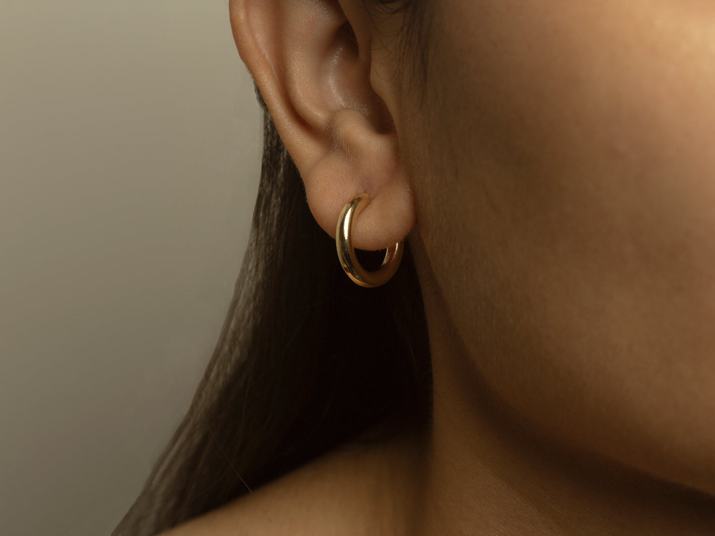 Classic chunky Gold Hoops