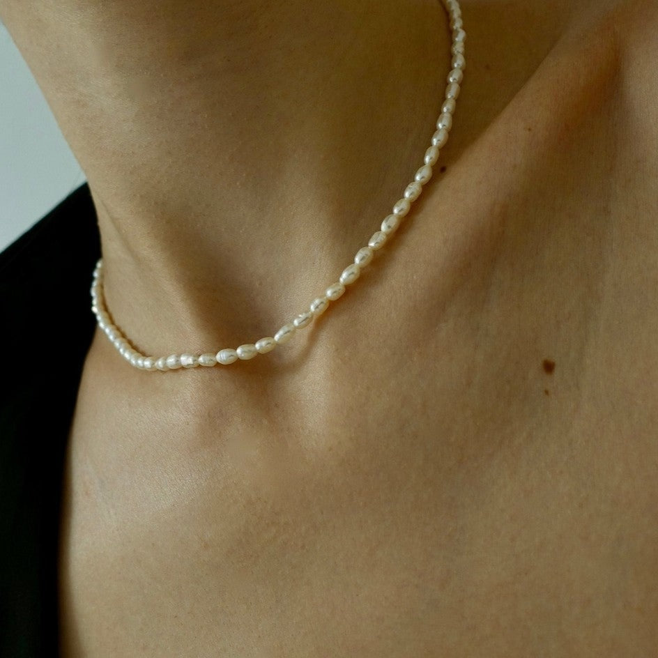 Delilah Rice Pearl Choker